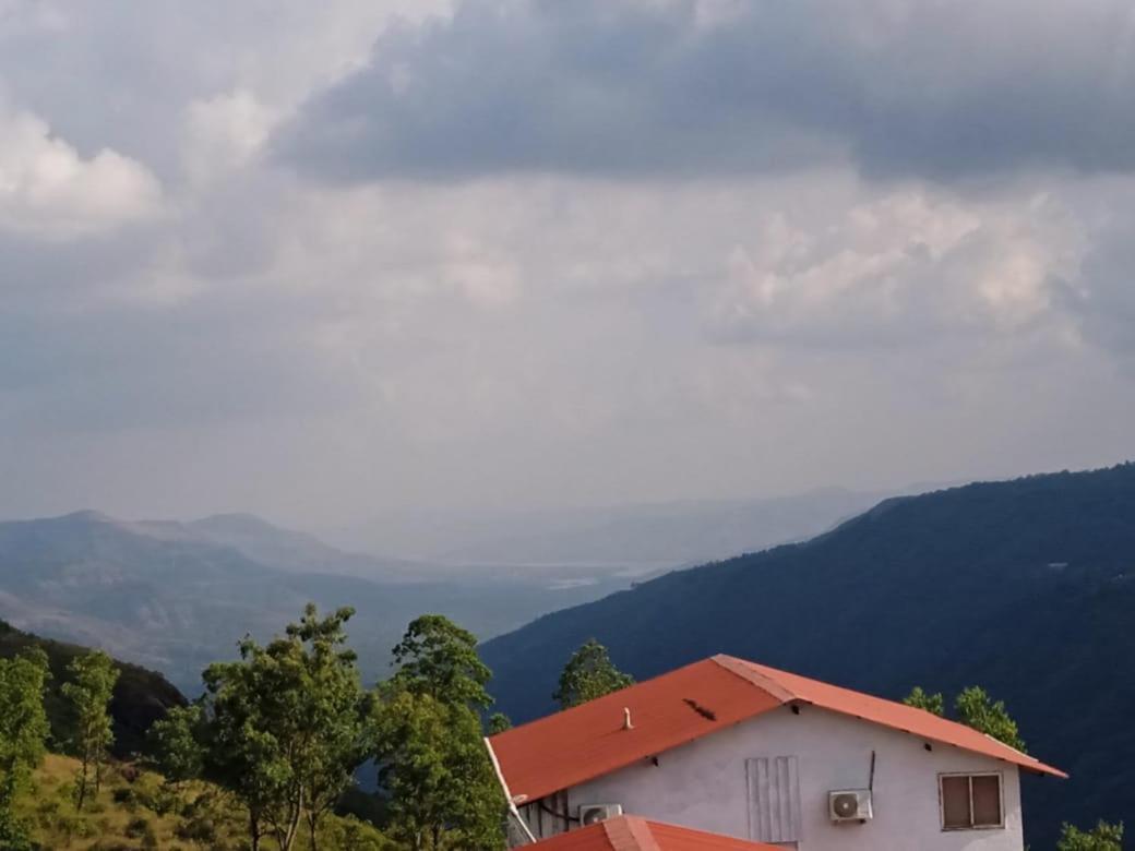 The Magic Park Mahabaleshwar Hotel Exterior photo